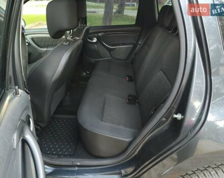 Серый Дачия Duster, объемом двигателя 1.6 л и пробегом 146 тыс. км за 9950 $, фото 16 на Automoto.ua