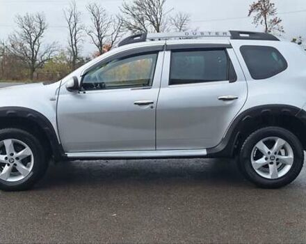 Серый Дачия Duster, объемом двигателя 1.5 л и пробегом 167 тыс. км за 11900 $, фото 3 на Automoto.ua