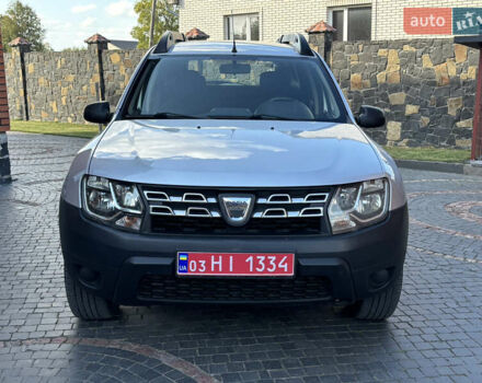 Серый Дачия Duster, объемом двигателя 1.5 л и пробегом 256 тыс. км за 10600 $, фото 1 на Automoto.ua
