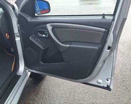 Серый Дачия Duster, объемом двигателя 1.5 л и пробегом 167 тыс. км за 11900 $, фото 71 на Automoto.ua