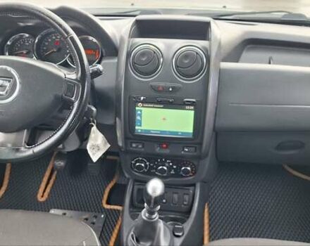 Серый Дачия Duster, объемом двигателя 1.5 л и пробегом 167 тыс. км за 11900 $, фото 88 на Automoto.ua