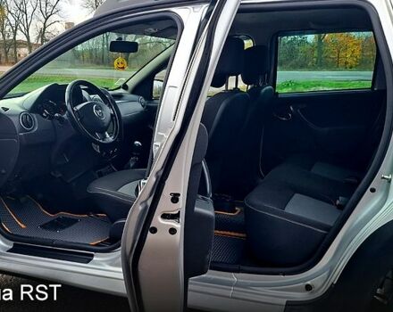 Сірий Дачія Duster, об'ємом двигуна 1.5 л та пробігом 167 тис. км за 11900 $, фото 8 на Automoto.ua