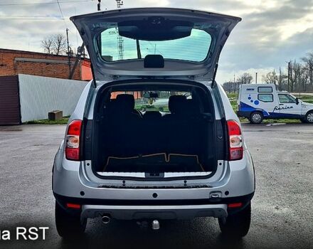 Сірий Дачія Duster, об'ємом двигуна 1.5 л та пробігом 167 тис. км за 11900 $, фото 12 на Automoto.ua