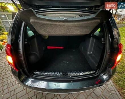 Серый Дачия Duster, объемом двигателя 1.5 л и пробегом 170 тыс. км за 10900 $, фото 15 на Automoto.ua