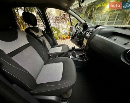 Серый Дачия Duster, объемом двигателя 1.5 л и пробегом 170 тыс. км за 10900 $, фото 14 на Automoto.ua