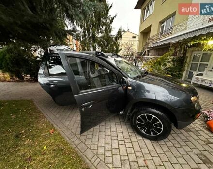 Серый Дачия Duster, объемом двигателя 1.5 л и пробегом 170 тыс. км за 10900 $, фото 30 на Automoto.ua