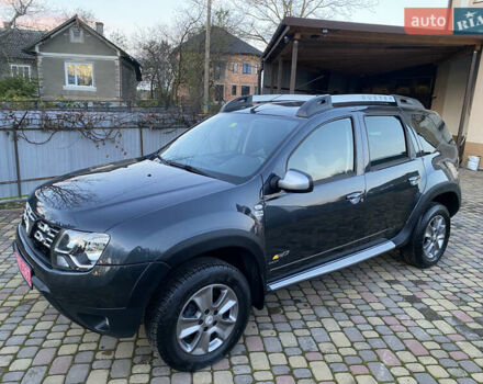 Серый Дачия Duster, объемом двигателя 1.5 л и пробегом 200 тыс. км за 12000 $, фото 2 на Automoto.ua