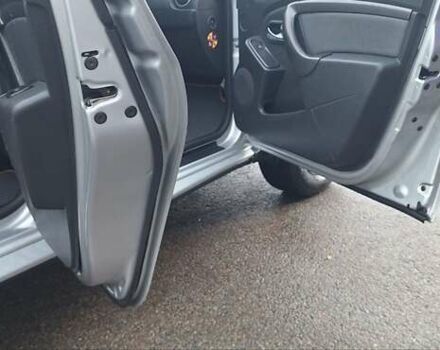 Серый Дачия Duster, объемом двигателя 1.5 л и пробегом 167 тыс. км за 11900 $, фото 83 на Automoto.ua