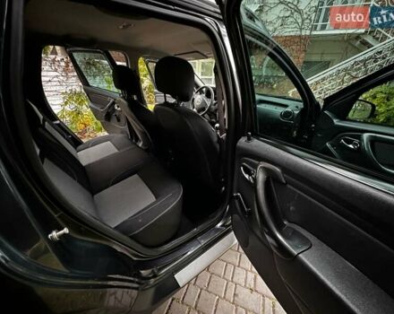 Серый Дачия Duster, объемом двигателя 1.5 л и пробегом 170 тыс. км за 10900 $, фото 21 на Automoto.ua