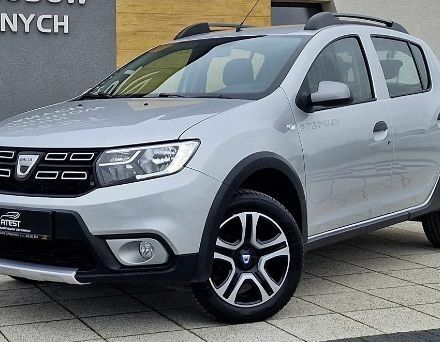 Сірий Дачія Duster, об'ємом двигуна 1.5 л та пробігом 128 тис. км за 8270 $, фото 4 на Automoto.ua