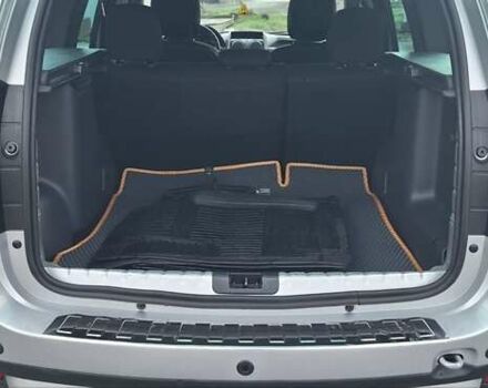 Серый Дачия Duster, объемом двигателя 1.5 л и пробегом 167 тыс. км за 11900 $, фото 24 на Automoto.ua