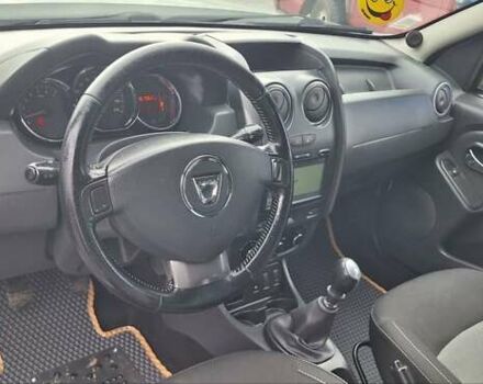 Серый Дачия Duster, объемом двигателя 1.5 л и пробегом 167 тыс. км за 11900 $, фото 50 на Automoto.ua