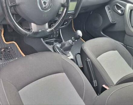 Серый Дачия Duster, объемом двигателя 1.5 л и пробегом 167 тыс. км за 11900 $, фото 101 на Automoto.ua