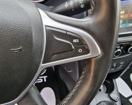 Сірий Дачія Duster, об'ємом двигуна 1.5 л та пробігом 128 тис. км за 8270 $, фото 12 на Automoto.ua