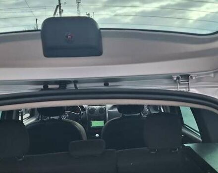 Серый Дачия Duster, объемом двигателя 1.5 л и пробегом 167 тыс. км за 11900 $, фото 28 на Automoto.ua