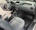 Серый Дачия Duster, объемом двигателя 1.6 л и пробегом 185 тыс. км за 12350 $, фото 4 на Automoto.ua