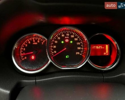 Серый Дачия Duster, объемом двигателя 1.5 л и пробегом 170 тыс. км за 10900 $, фото 22 на Automoto.ua