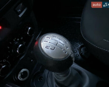 Серый Дачия Duster, объемом двигателя 1.5 л и пробегом 200 тыс. км за 12000 $, фото 37 на Automoto.ua