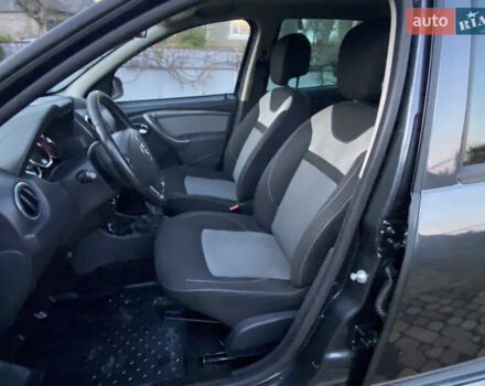 Серый Дачия Duster, объемом двигателя 1.5 л и пробегом 200 тыс. км за 12000 $, фото 28 на Automoto.ua