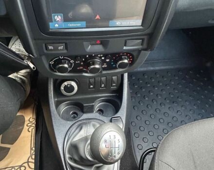 Серый Дачия Duster, объемом двигателя 1.5 л и пробегом 168 тыс. км за 7600 $, фото 13 на Automoto.ua