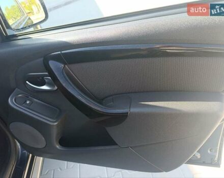 Серый Дачия Duster, объемом двигателя 1.5 л и пробегом 76 тыс. км за 13100 $, фото 22 на Automoto.ua