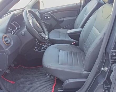 Серый Дачия Duster, объемом двигателя 1.5 л и пробегом 76 тыс. км за 13100 $, фото 17 на Automoto.ua