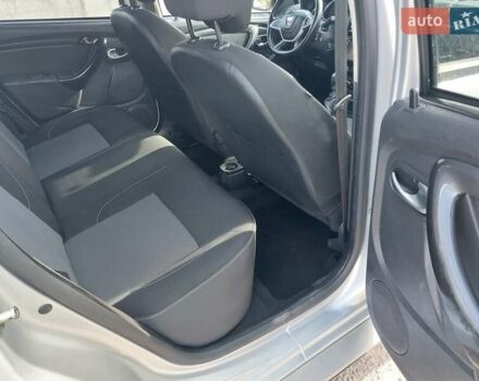 Серый Дачия Duster, объемом двигателя 1.5 л и пробегом 140 тыс. км за 11500 $, фото 27 на Automoto.ua