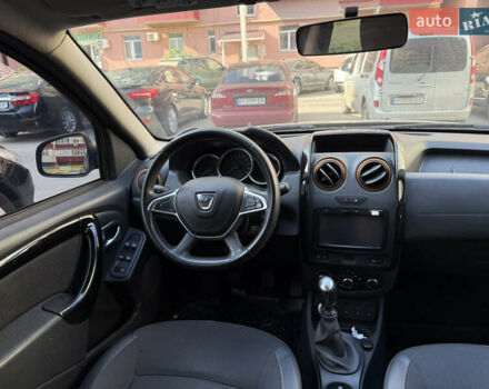 Серый Дачия Duster, объемом двигателя 1.2 л и пробегом 135 тыс. км за 10400 $, фото 11 на Automoto.ua