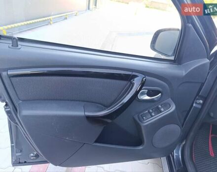 Серый Дачия Duster, объемом двигателя 1.5 л и пробегом 76 тыс. км за 13100 $, фото 18 на Automoto.ua