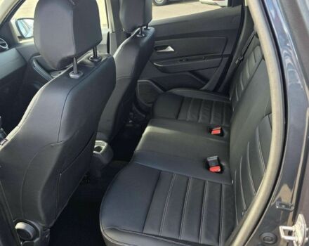 Серый Дачия Duster, объемом двигателя 1.2 л и пробегом 165 тыс. км за 8000 $, фото 16 на Automoto.ua