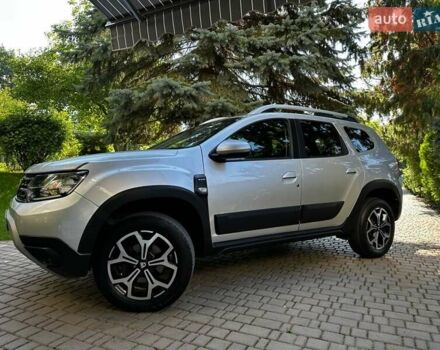 Серый Дачия Duster, объемом двигателя 1.5 л и пробегом 123 тыс. км за 14500 $, фото 2 на Automoto.ua