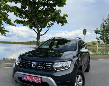 Серый Дачия Duster, объемом двигателя 0 л и пробегом 110 тыс. км за 11750 $, фото 1 на Automoto.ua