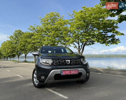 Серый Дачия Duster, объемом двигателя 0 л и пробегом 110 тыс. км за 11750 $, фото 2 на Automoto.ua