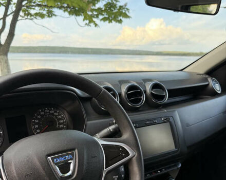 Серый Дачия Duster, объемом двигателя 0 л и пробегом 110 тыс. км за 11750 $, фото 10 на Automoto.ua