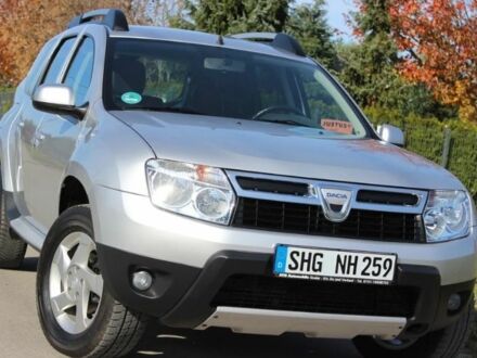 Серый Дачия Duster, объемом двигателя 1.6 л и пробегом 133 тыс. км за 5699 $, фото 1 на Automoto.ua
