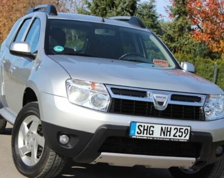 Серый Дачия Duster, объемом двигателя 1.6 л и пробегом 133 тыс. км за 5699 $, фото 1 на Automoto.ua