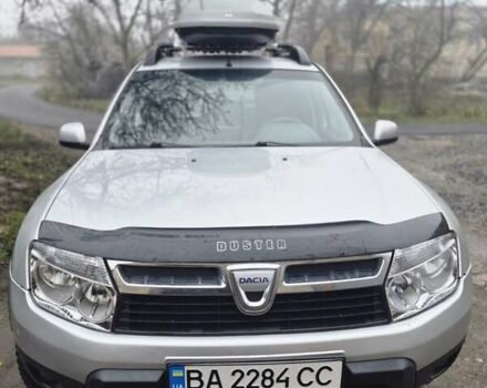 Серый Дачия Duster, объемом двигателя 1.46 л и пробегом 216 тыс. км за 11000 $, фото 1 на Automoto.ua