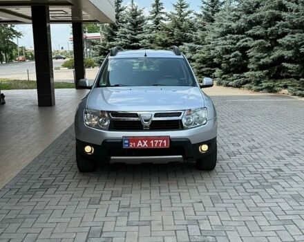 Серый Дачия Duster, объемом двигателя 1.6 л и пробегом 202 тыс. км за 8999 $, фото 1 на Automoto.ua