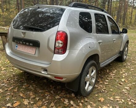 Серый Дачия Duster, объемом двигателя 1.5 л и пробегом 240 тыс. км за 3800 $, фото 1 на Automoto.ua