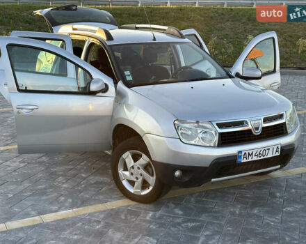Серый Дачия Duster, объемом двигателя 1.46 л и пробегом 271 тыс. км за 7100 $, фото 1 на Automoto.ua