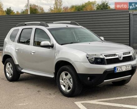 Серый Дачия Duster, объемом двигателя 1.6 л и пробегом 146 тыс. км за 8650 $, фото 1 на Automoto.ua