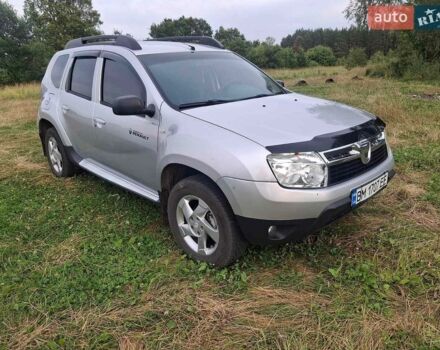 Серый Дачия Duster, объемом двигателя 1.46 л и пробегом 220 тыс. км за 7500 $, фото 1 на Automoto.ua