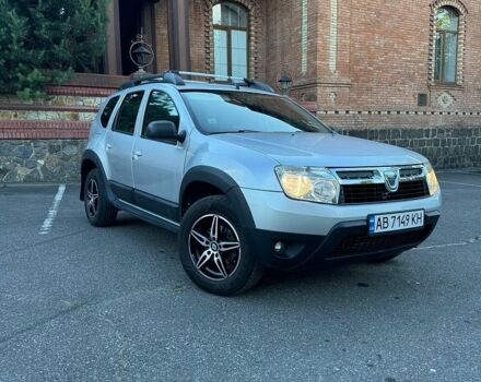 Серый Дачия Duster, объемом двигателя 1.46 л и пробегом 258 тыс. км за 8100 $, фото 1 на Automoto.ua
