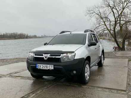 Серый Дачия Duster, объемом двигателя 1.46 л и пробегом 182 тыс. км за 7800 $, фото 1 на Automoto.ua