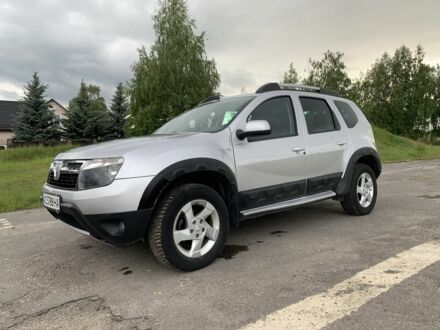 Серый Дачия Duster, объемом двигателя 1.6 л и пробегом 174 тыс. км за 6950 $, фото 1 на Automoto.ua