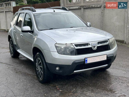 Дачия Duster 2011 в Павлограде на Automoto.ua Серый Дачия Duster, объемом двигателя 1.6 л и пробегом 185 тыс. км за 9200 $, фото 1 на Automoto.ua