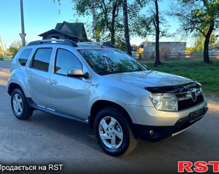 Серый Дачия Duster, объемом двигателя 1.5 л и пробегом 168 тыс. км за 8250 $, фото 1 на Automoto.ua
