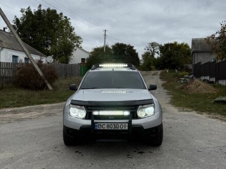 Дачія Duster 2011 у Звенигородка на Automoto.ua Сірий Дачія Duster, об'ємом двигуна 1.5 л та пробігом 230 тис. км за 6500 $, фото 1 на Automoto.ua