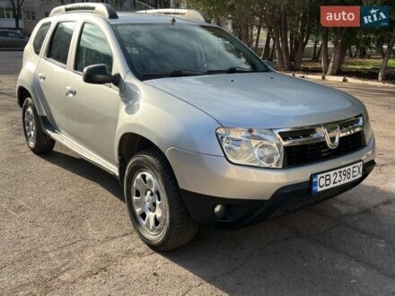Серый Дачия Duster, объемом двигателя 1.5 л и пробегом 231 тыс. км за 8500 $, фото 1 на Automoto.ua
