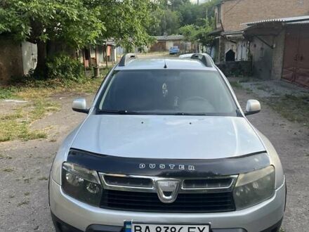 Серый Дачия Duster, объемом двигателя 1.6 л и пробегом 170 тыс. км за 7200 $, фото 1 на Automoto.ua